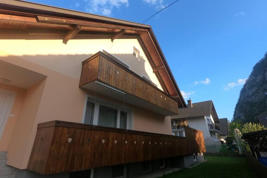 Apartma Kreda Mojstrana Exteriör bild