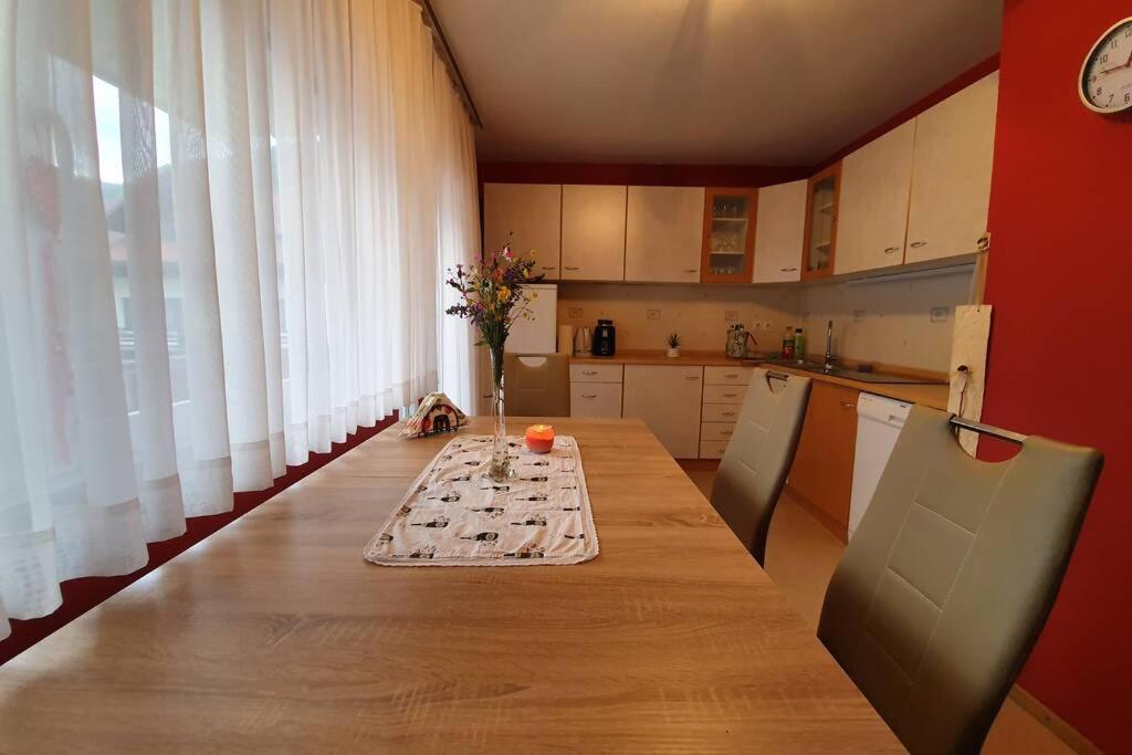 Apartma Kreda Mojstrana Exteriör bild